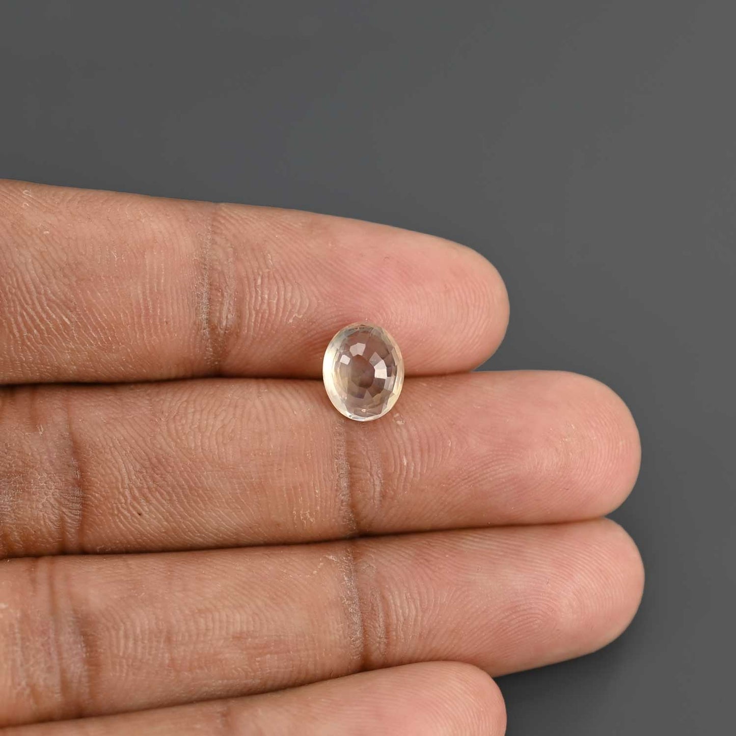 Ceylon Yellow Sapphire - 3.19 Carat