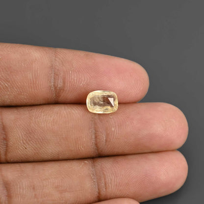 Ceylon Yellow Sapphire - 2.93 Carat