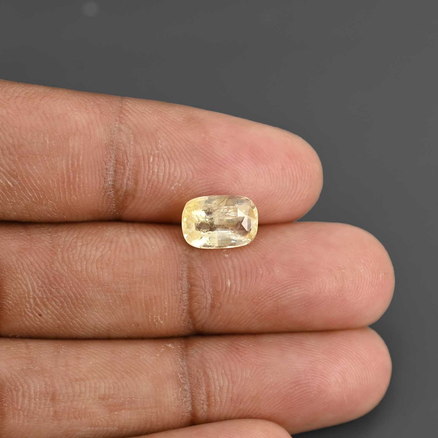Ceylon Yellow Sapphire - 3.34 Carat