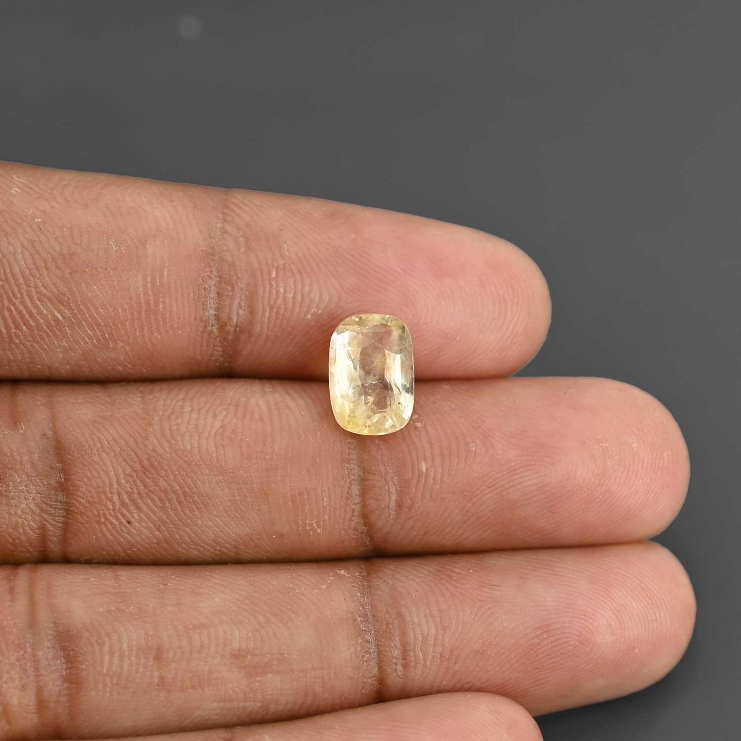 Ceylon Yellow Sapphire - 3.34 Carat