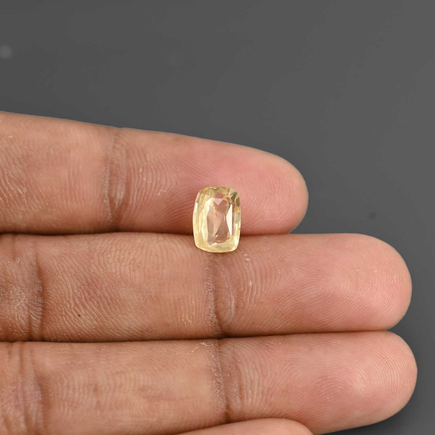 Ceylon Yellow Sapphire - 2.85 Carat