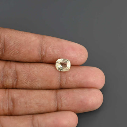 Ceylon Yellow Sapphire - 2.93 Carat