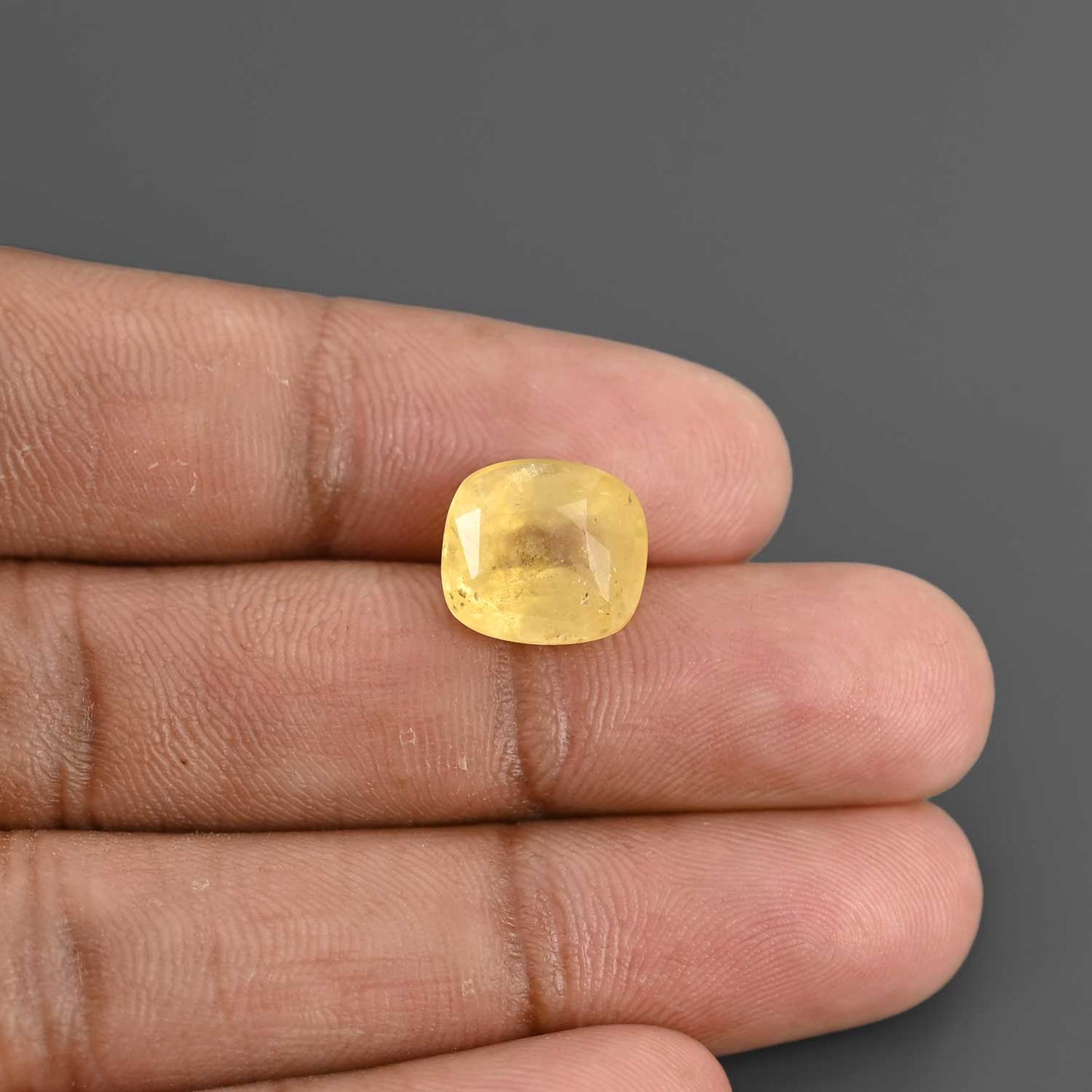 Ceylon Yellow Sapphire - 8.22 Carat