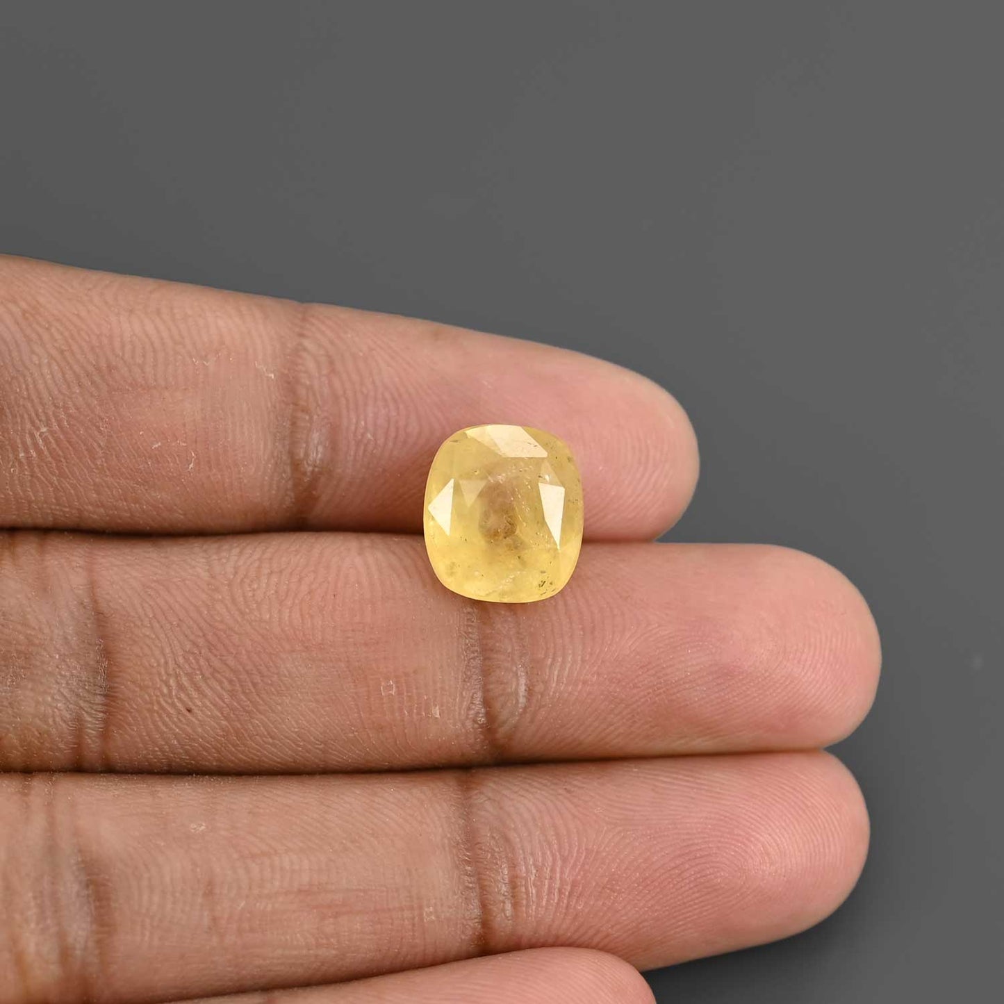 Ceylon Yellow Sapphire - 8.22 Carat