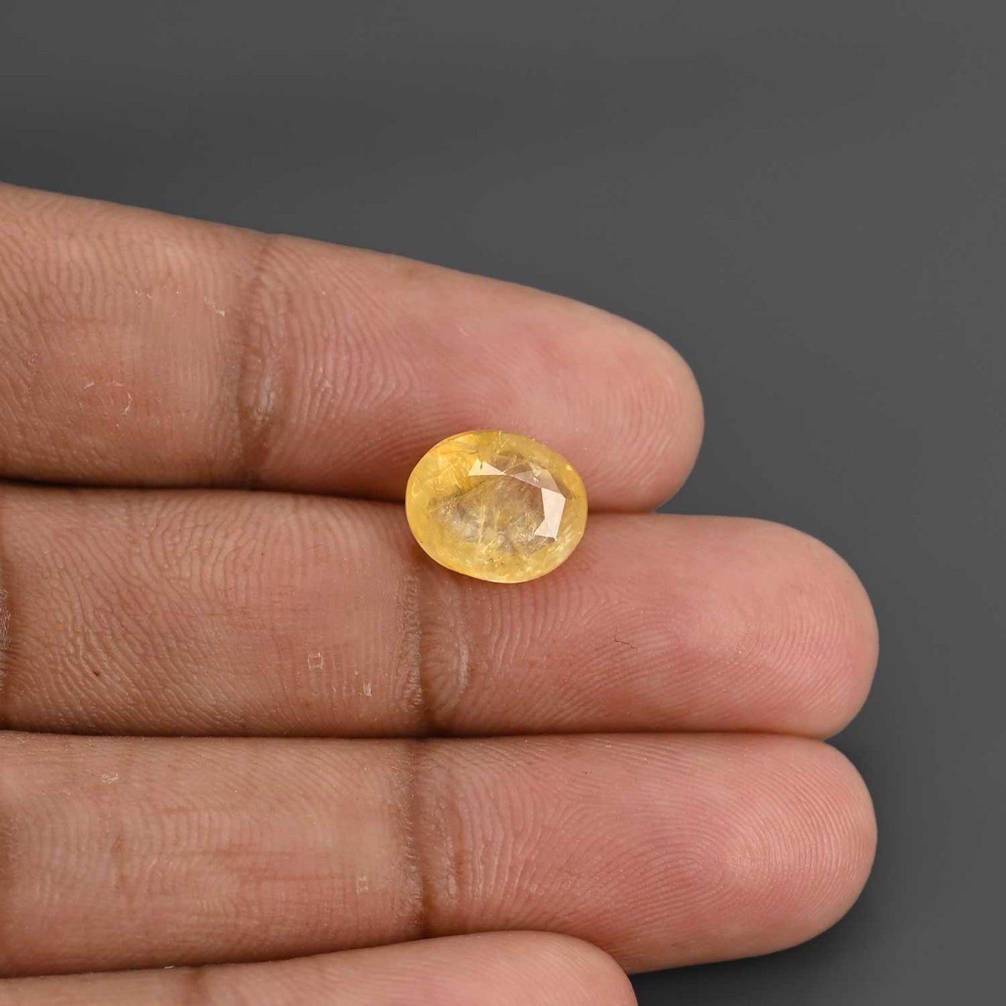 Yellow Sapphire (Pukhraj) - 4.93 Carat