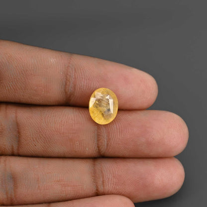Yellow Sapphire (Pukhraj) - 4.93 Carat