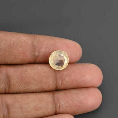 Yellow Sapphire (Pukhraj) - 6.67 Carat