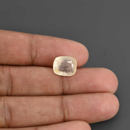 Yellow Sapphire (Pukhraj) - 6.21 Carat