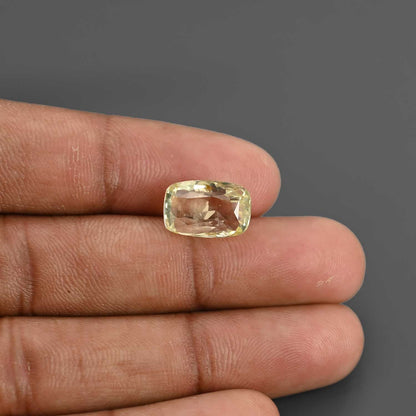 Ceylon Yellow Sapphire - 8.71 Carat