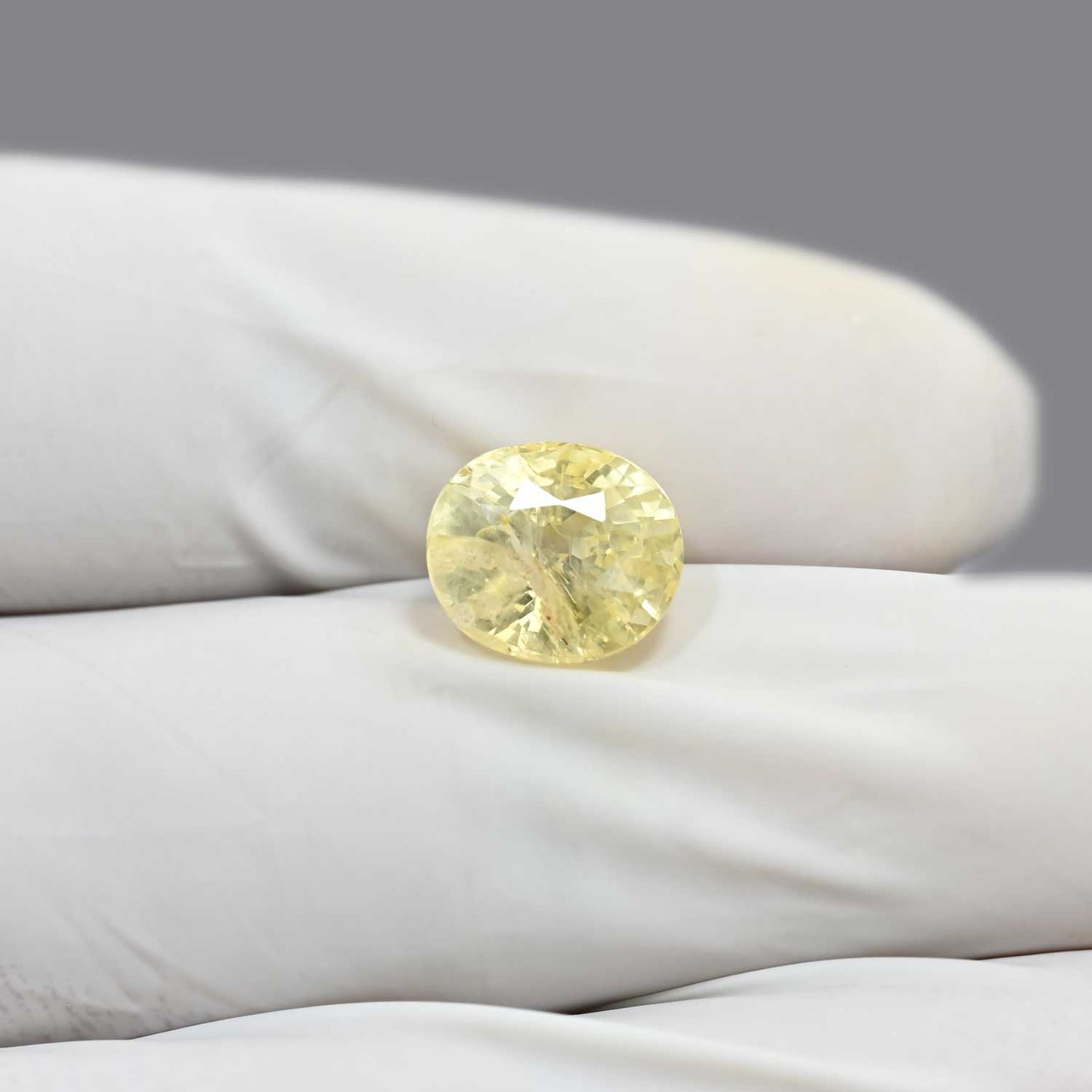Ceylon Yellow Sapphire 4.68 Carat