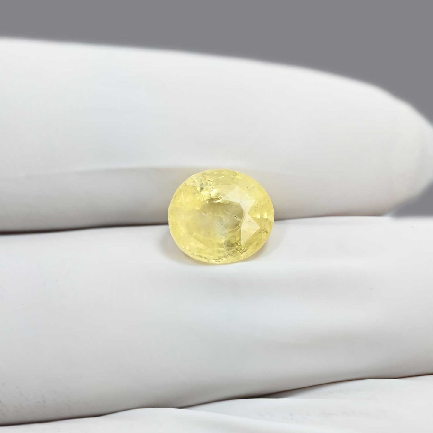 Ceylon Yellow Sapphire 4.7 Carat