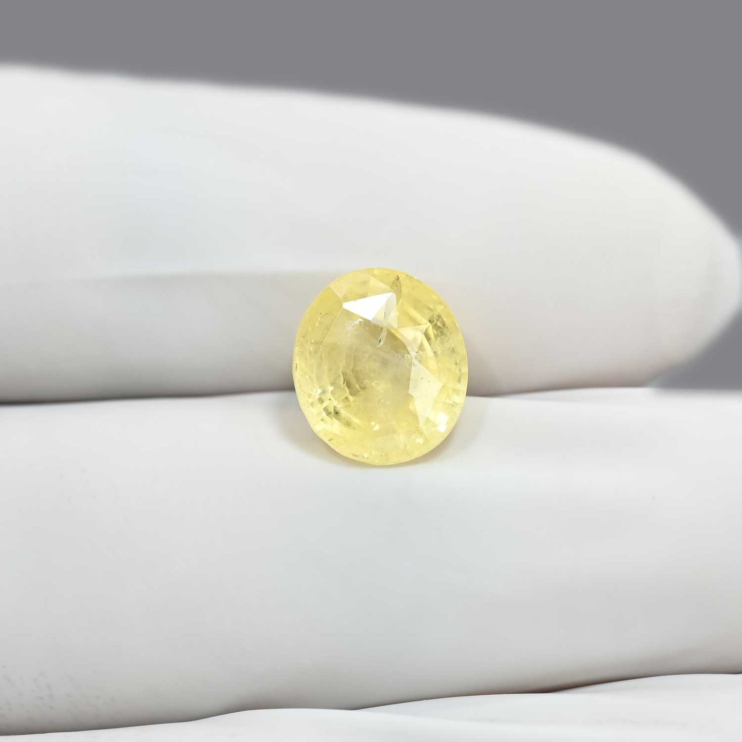 Ceylon Yellow Sapphire 4.7 Carat