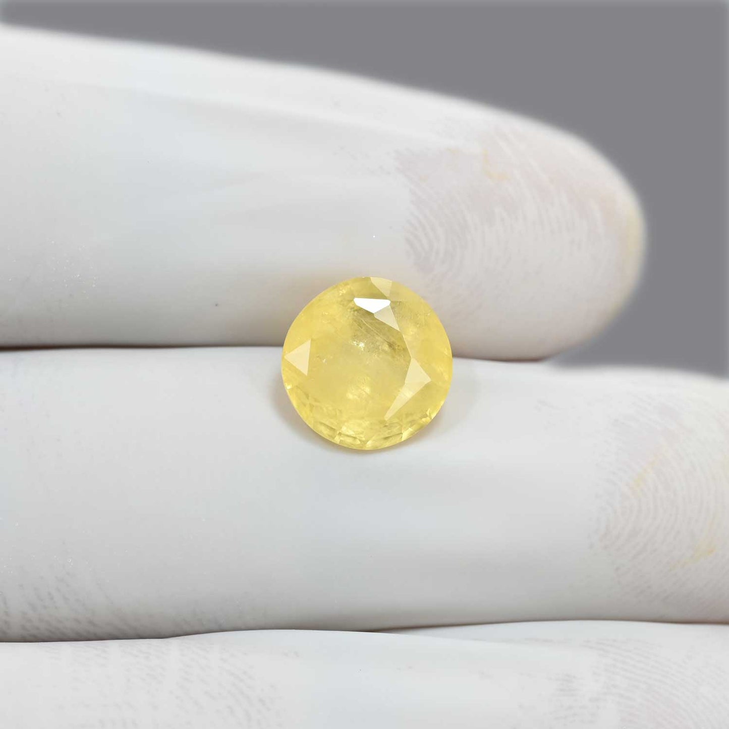 Ceylon Yellow Sapphire 4.1 Carat