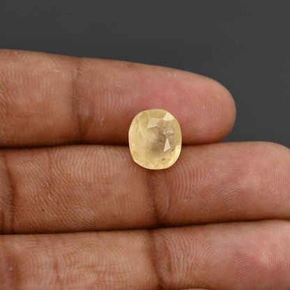 Ceylon Yellow Sapphire Carat 6.85