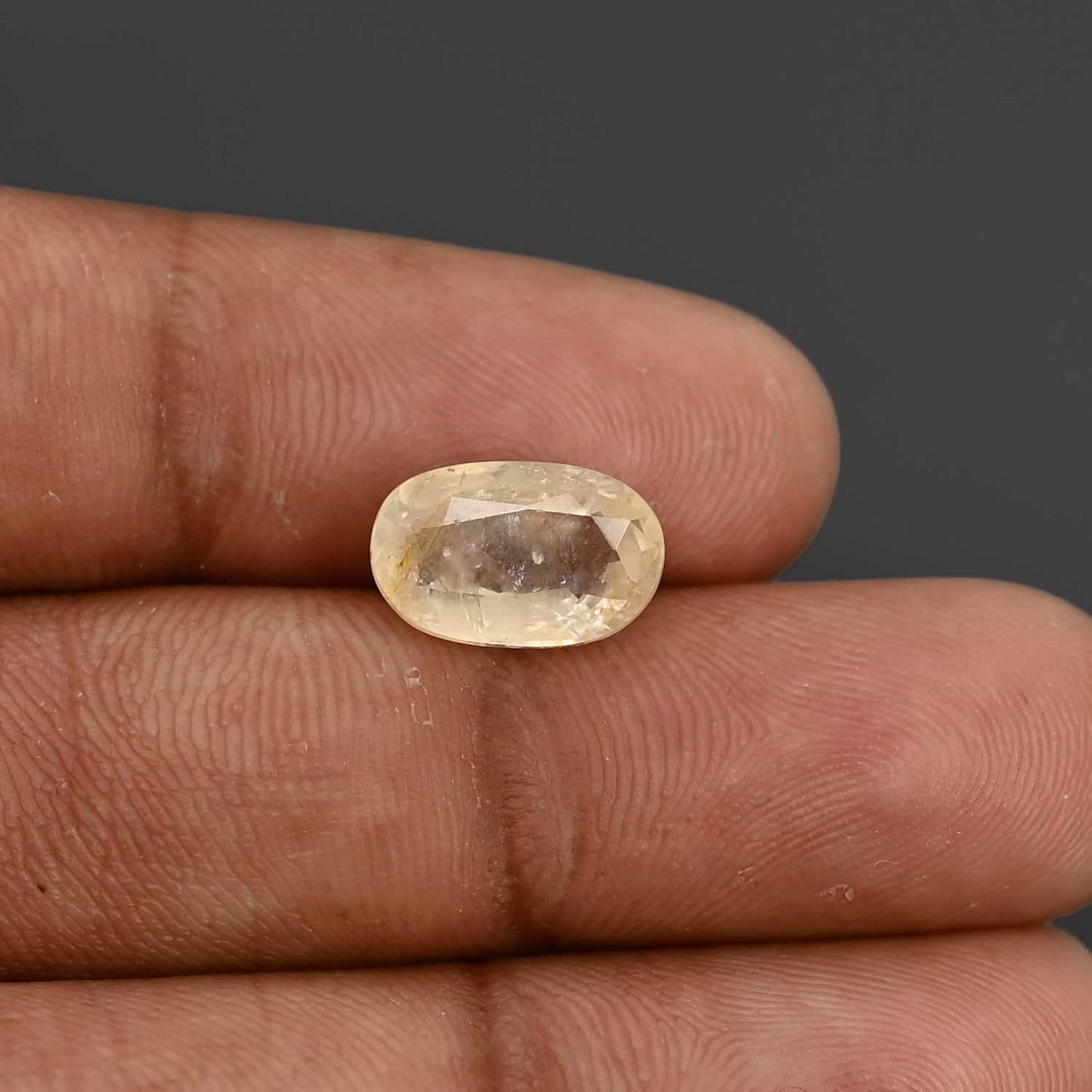 Ceylon Yellow Sapphire Carat 4.8