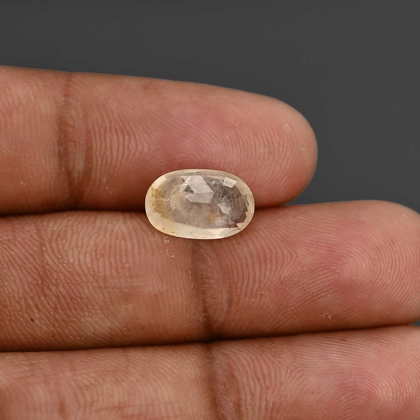 Ceylon Yellow Sapphire Carat 4.8