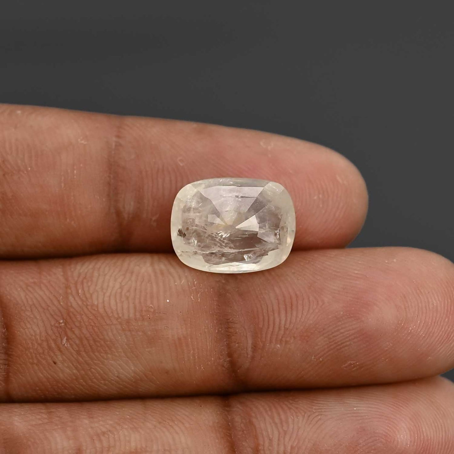 Ceylon Yellow Sapphire Carat 9.61