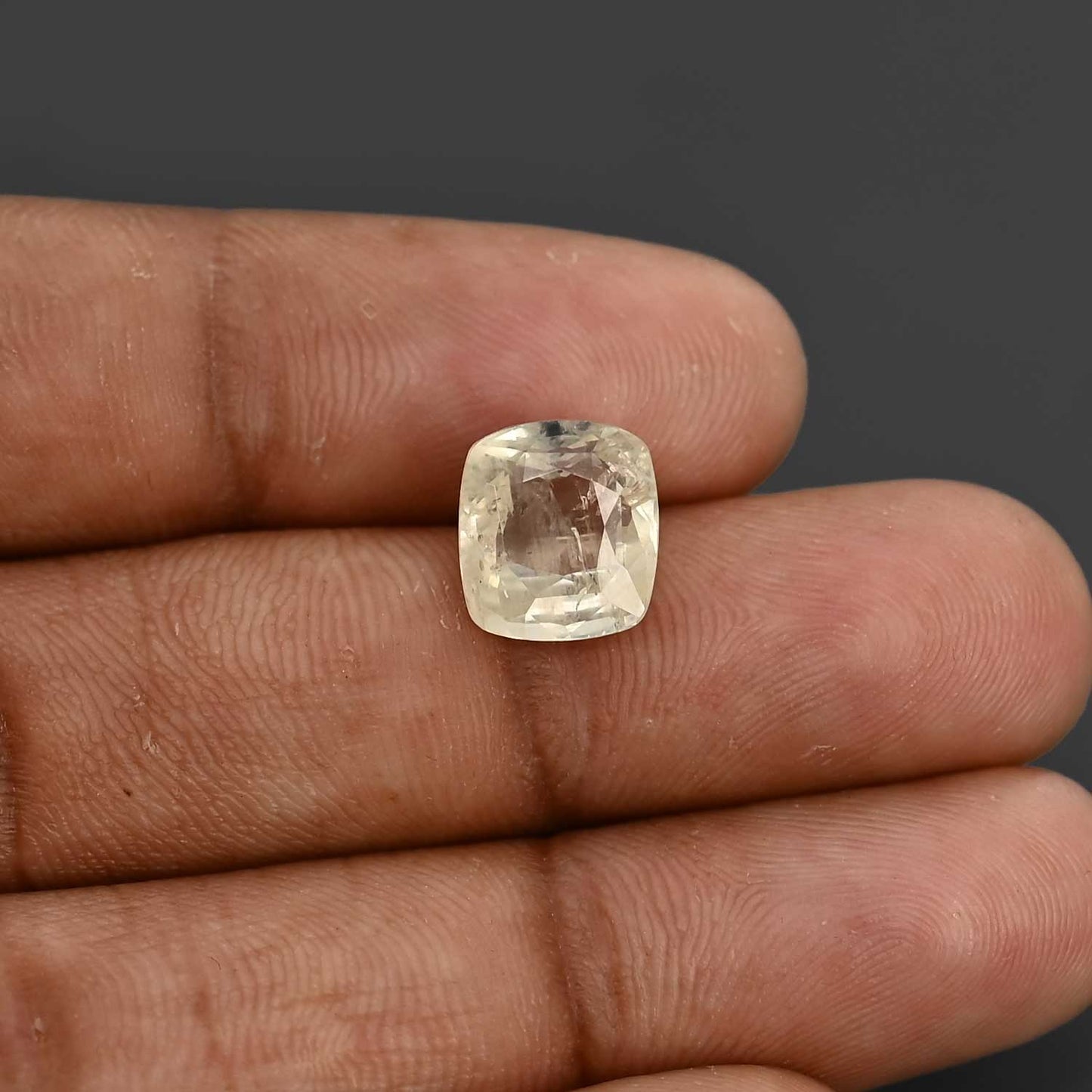 Ceylon Yellow Sapphire Carat 6.01