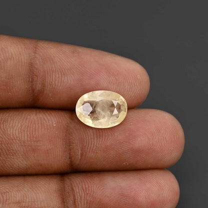 Ceylon Yellow Sapphire Carat 4.95