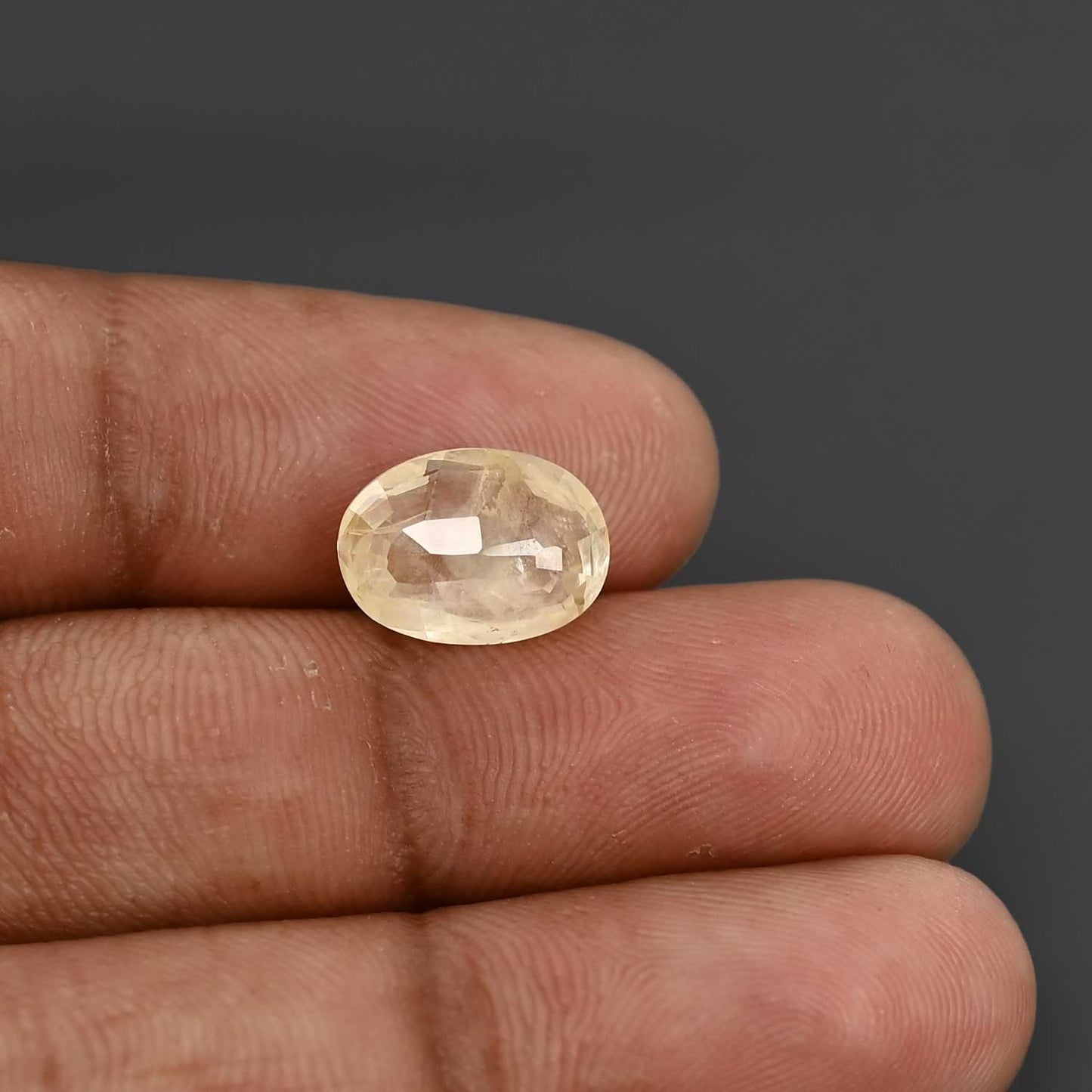 Ceylon Yellow Sapphire Carat 4.95