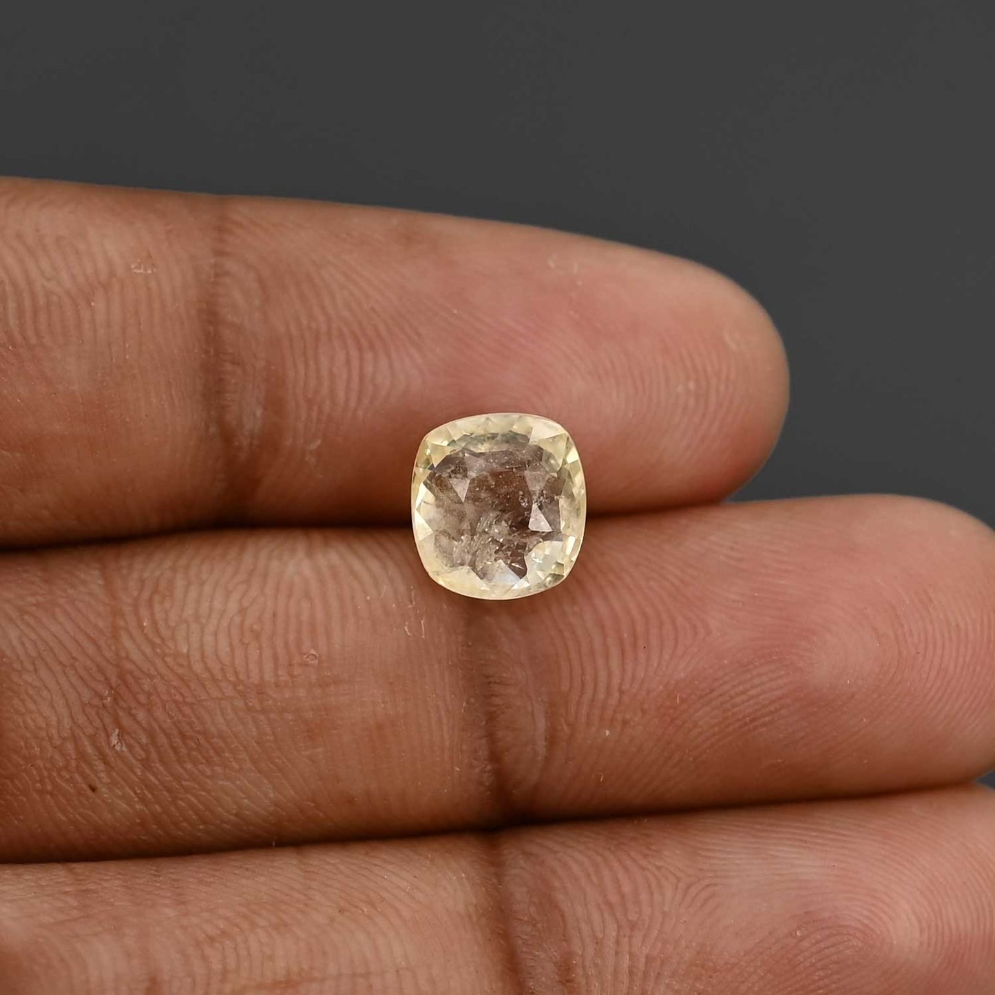 Ceylon Yellow Sapphire Carat 5.28