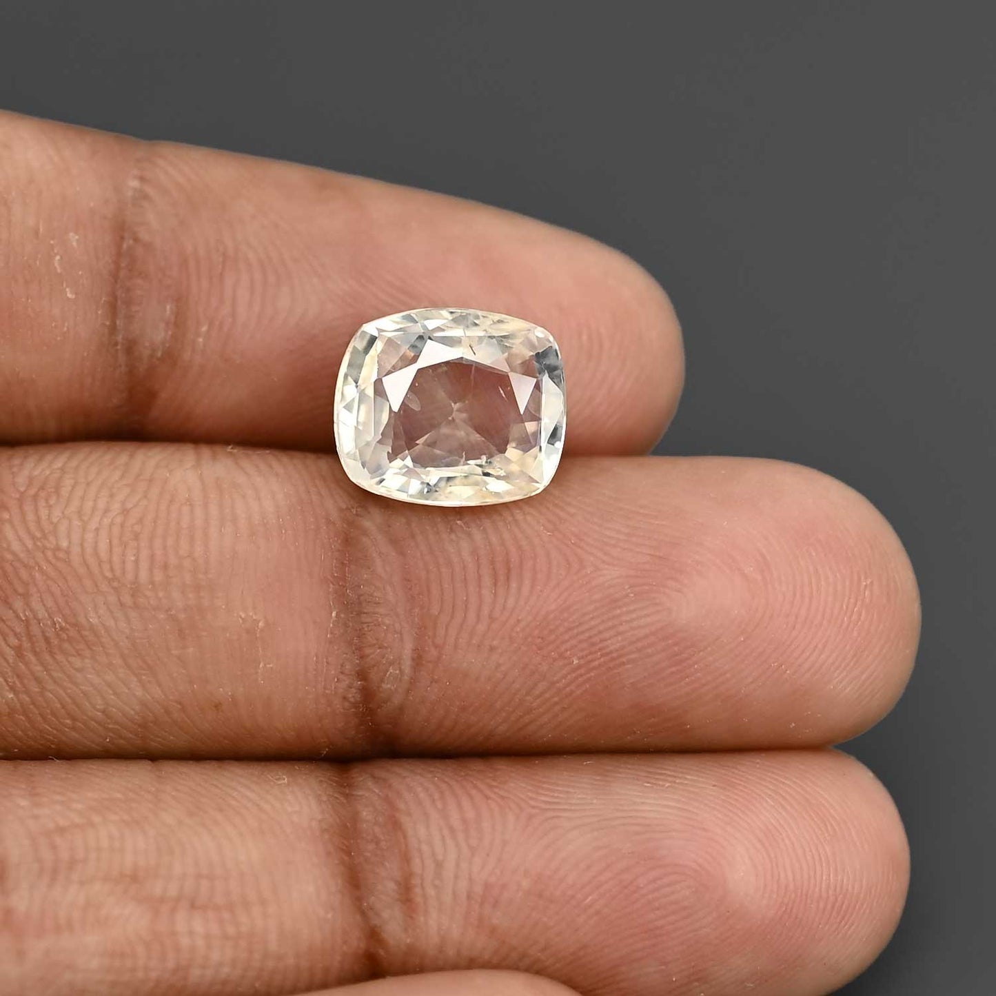 Ceylon Yellow Sapphire 6.39 Carat