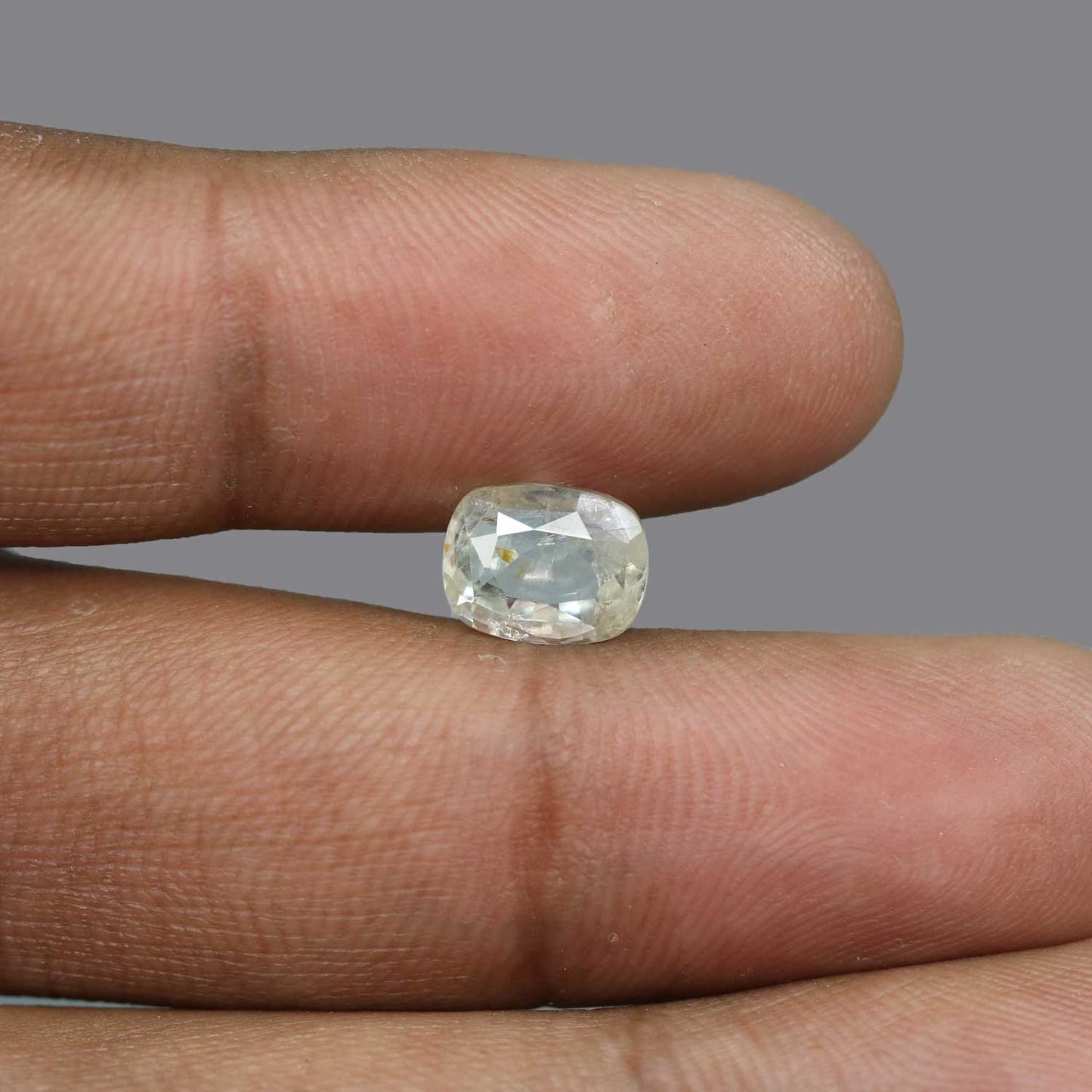 Ceylon Yellow Sapphire - 4.31 Carat