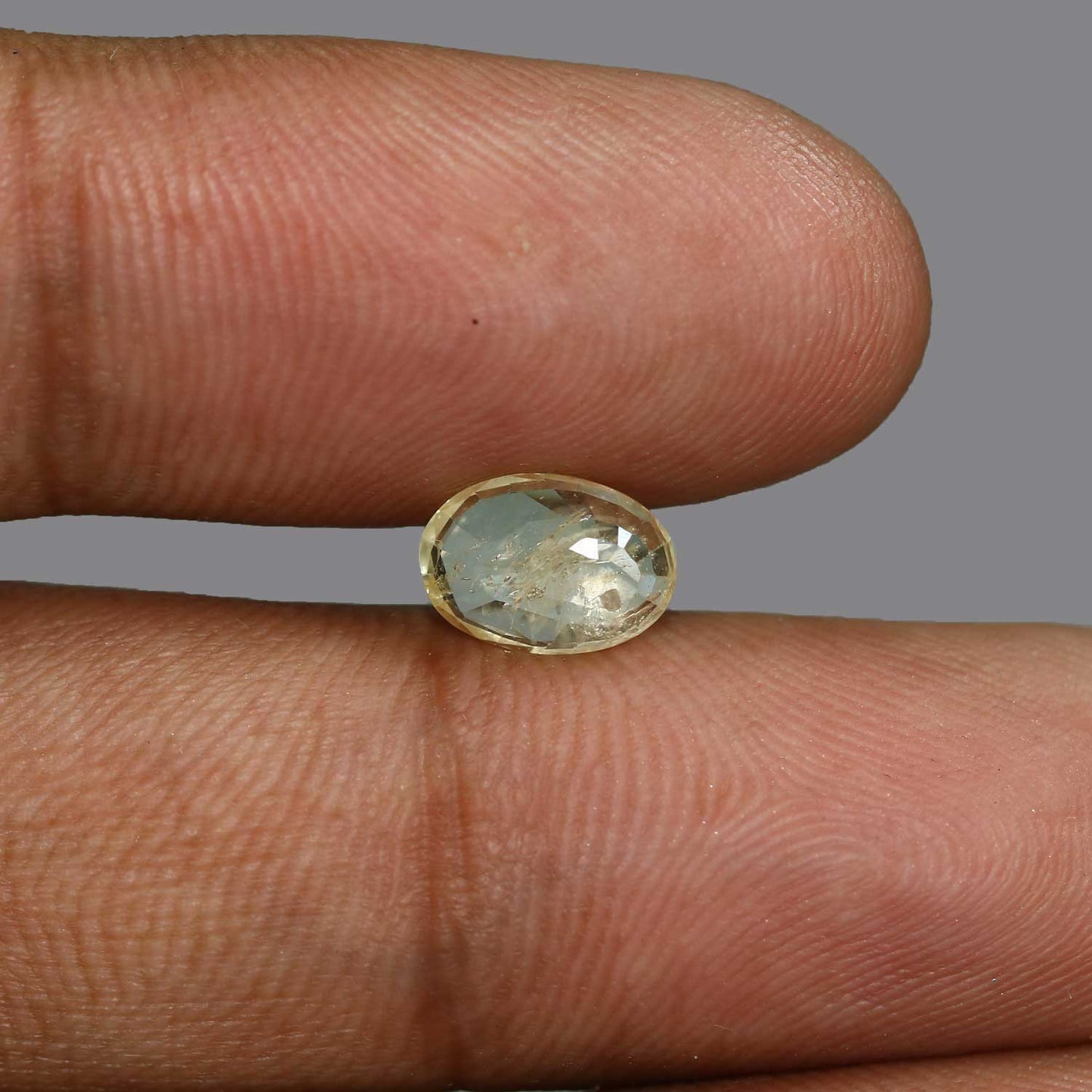 Ceylon Yellow Sapphire - 2.59 Carat
