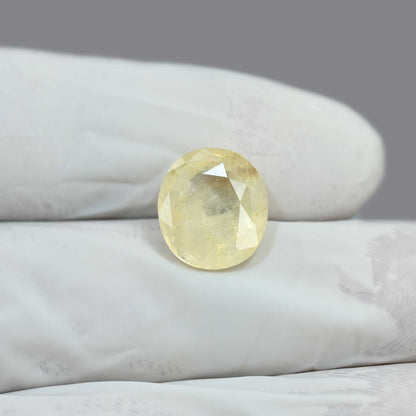 Yellow Sapphire Stone - 6.08 Carat
