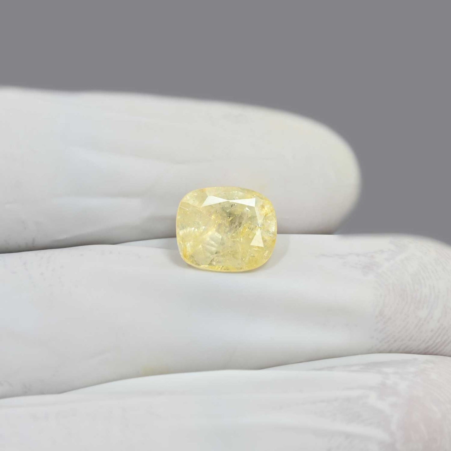 Yellow Sapphire Stone - 4 Carat