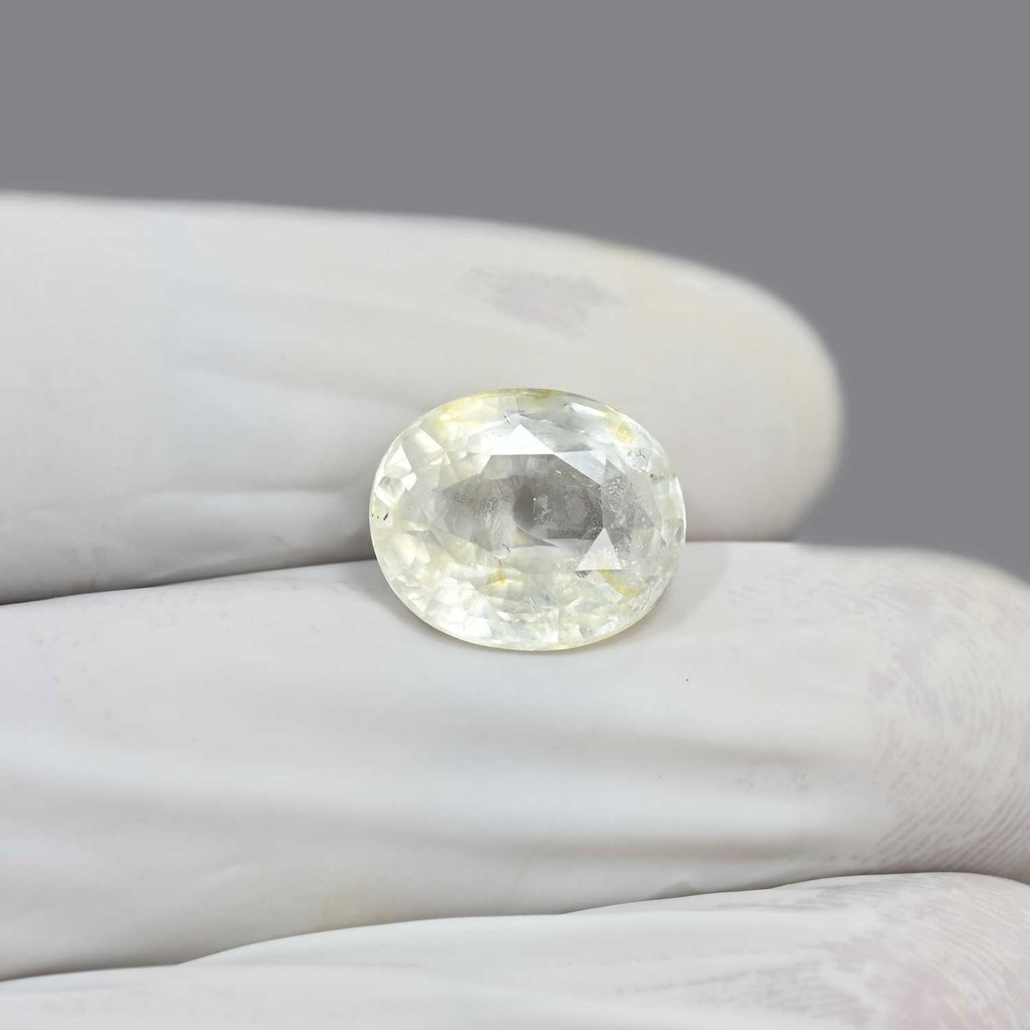 Yellow Sapphire Stone - 8.53 Carat