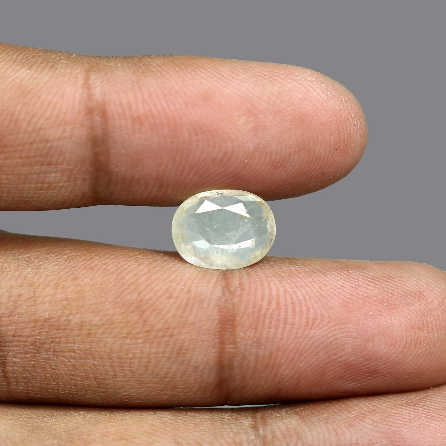 Yellow Sapphire (Pukhraj) - 4.82 Carat