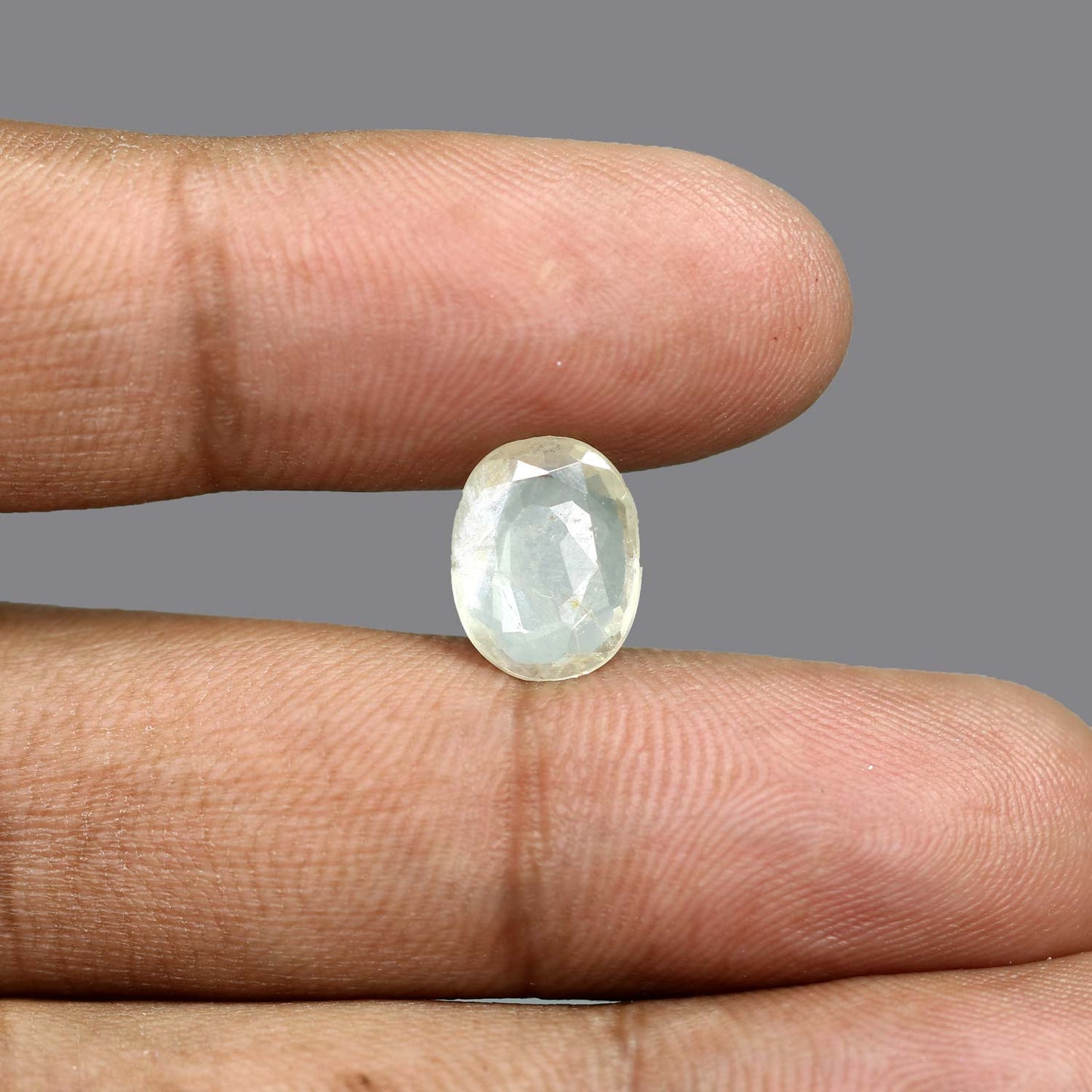 Yellow Sapphire (Pukhraj) - 4.82 Carat