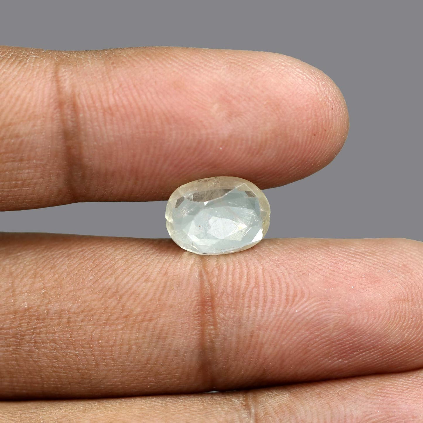 Yellow Sapphire (Pukhraj) - 4.82 Carat