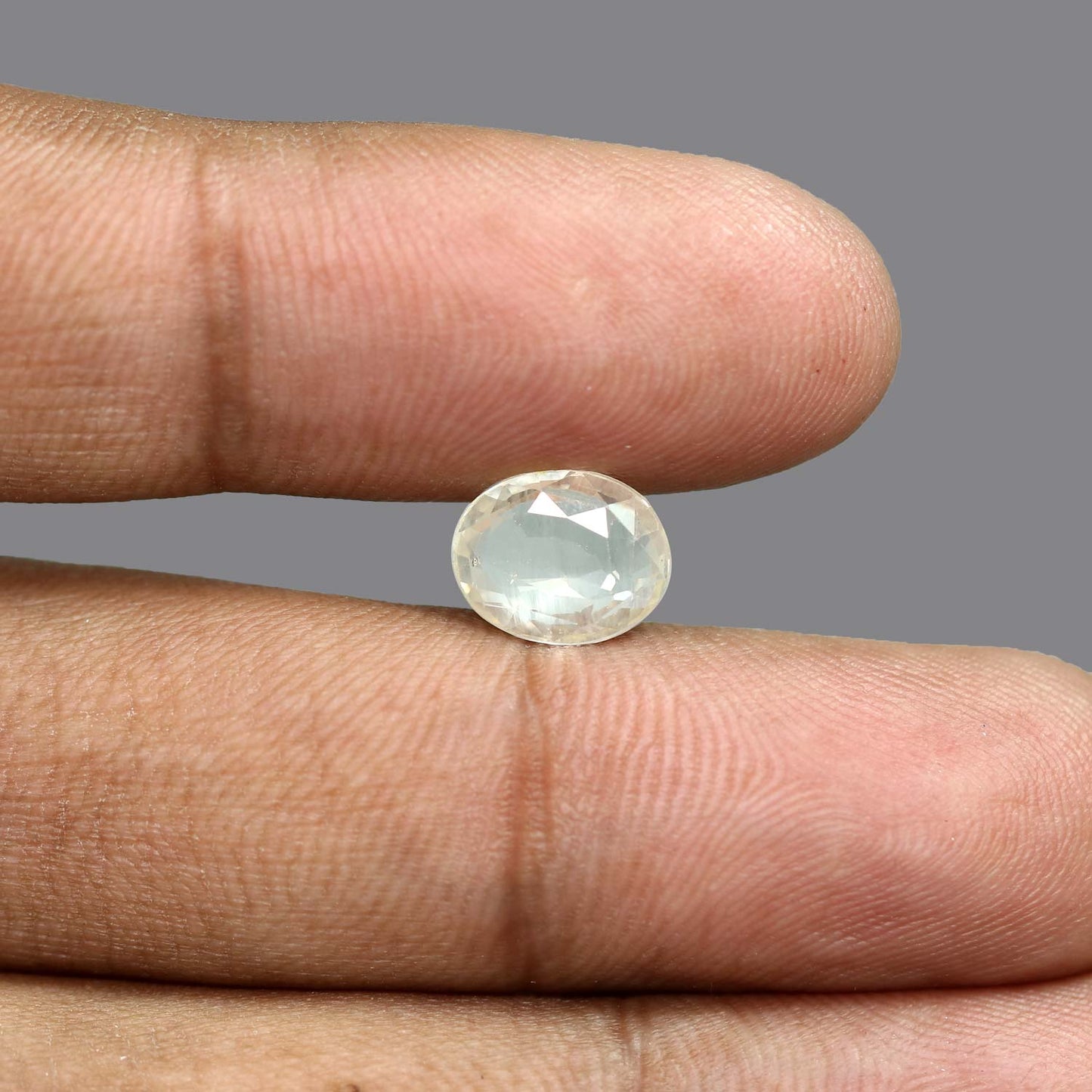 Ceylon Yellow Sapphire - 4.63 Carat