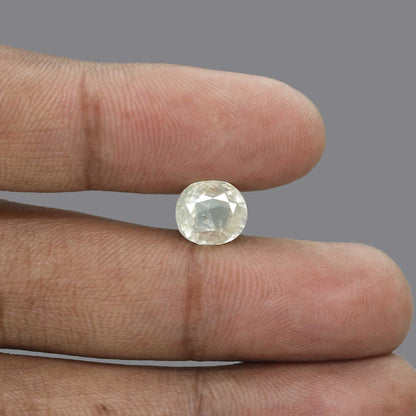 Ceylon Yellow Sapphire - 4.63 Carat