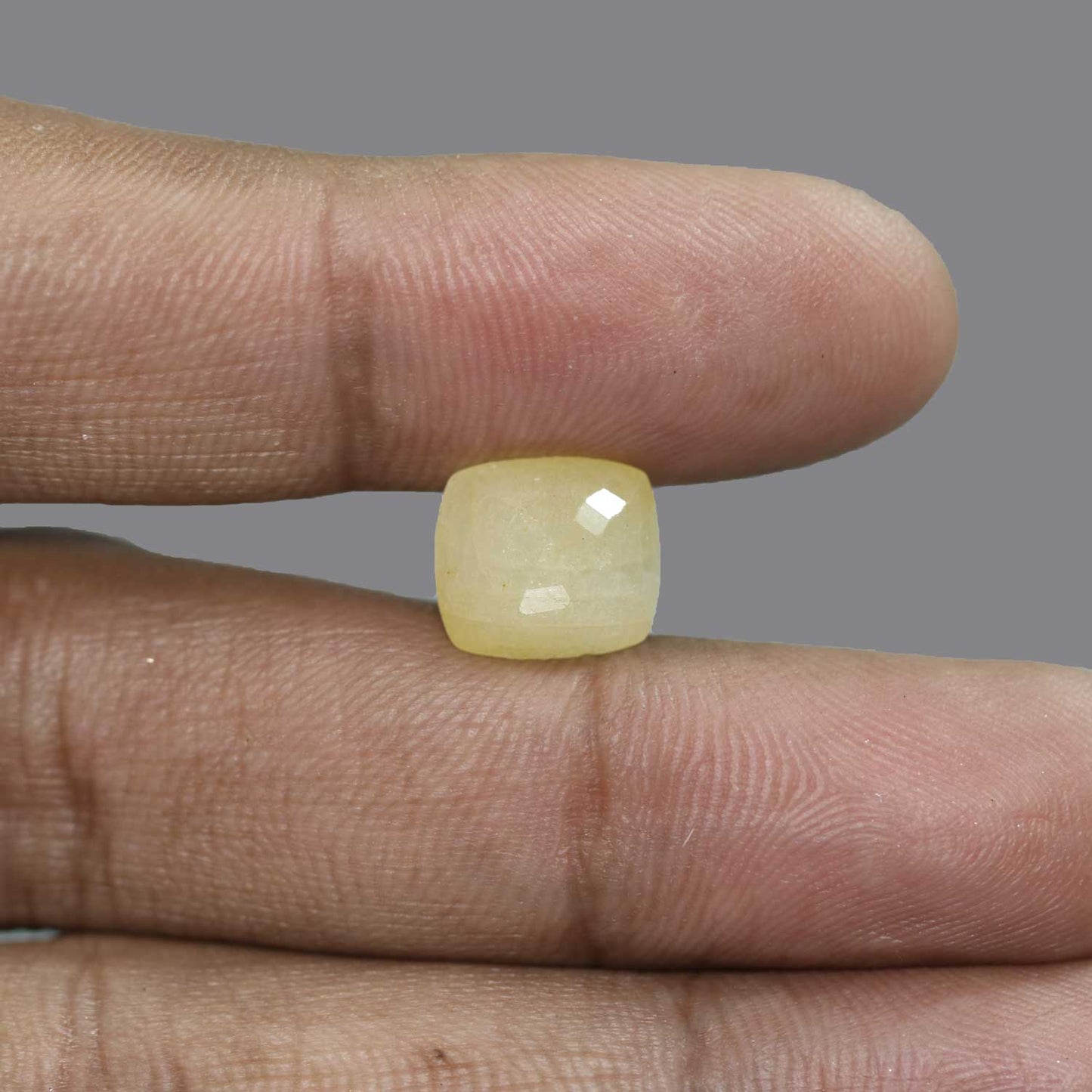 Yellow Sapphire (Pukhraj) - 9.07 Carat