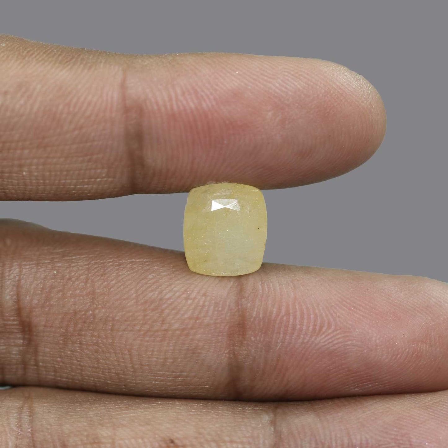 Yellow Sapphire (Pukhraj) - 9.07 Carat
