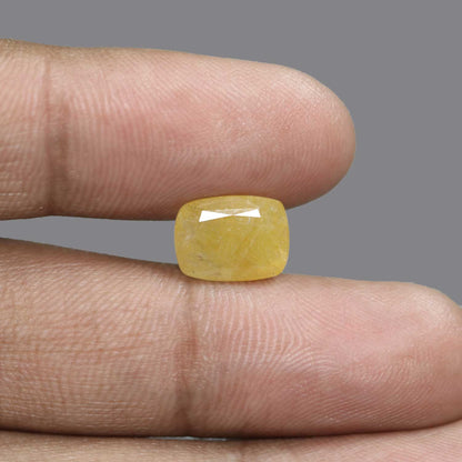 Yellow Sapphire (Pukhraj) - 6.15 Carat