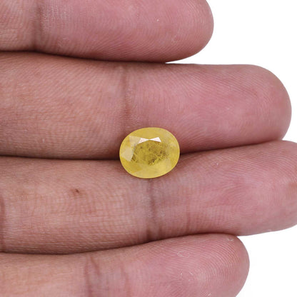 Yellow Sapphire - 4.14 Carat
