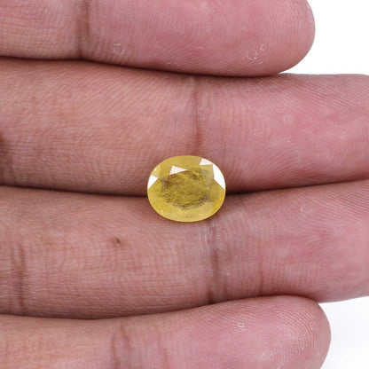 Yellow Sapphire - 4.01 Carat