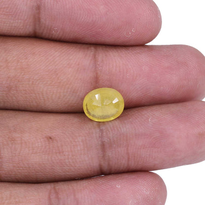 Yellow Sapphire - 4.06 Carat