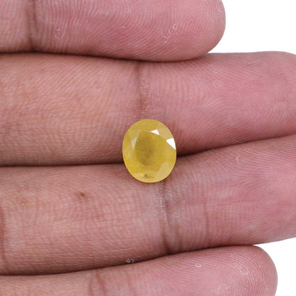 Yellow Sapphire - 4.57 Carat