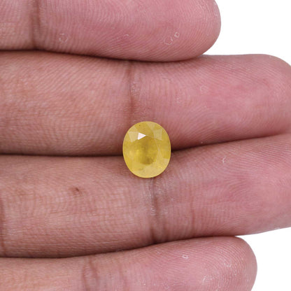 Yellow Sapphire - 4.49 Carat