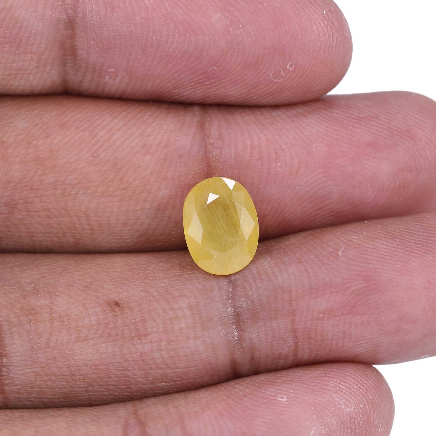 Yellow Sapphire - 4.06 Carat