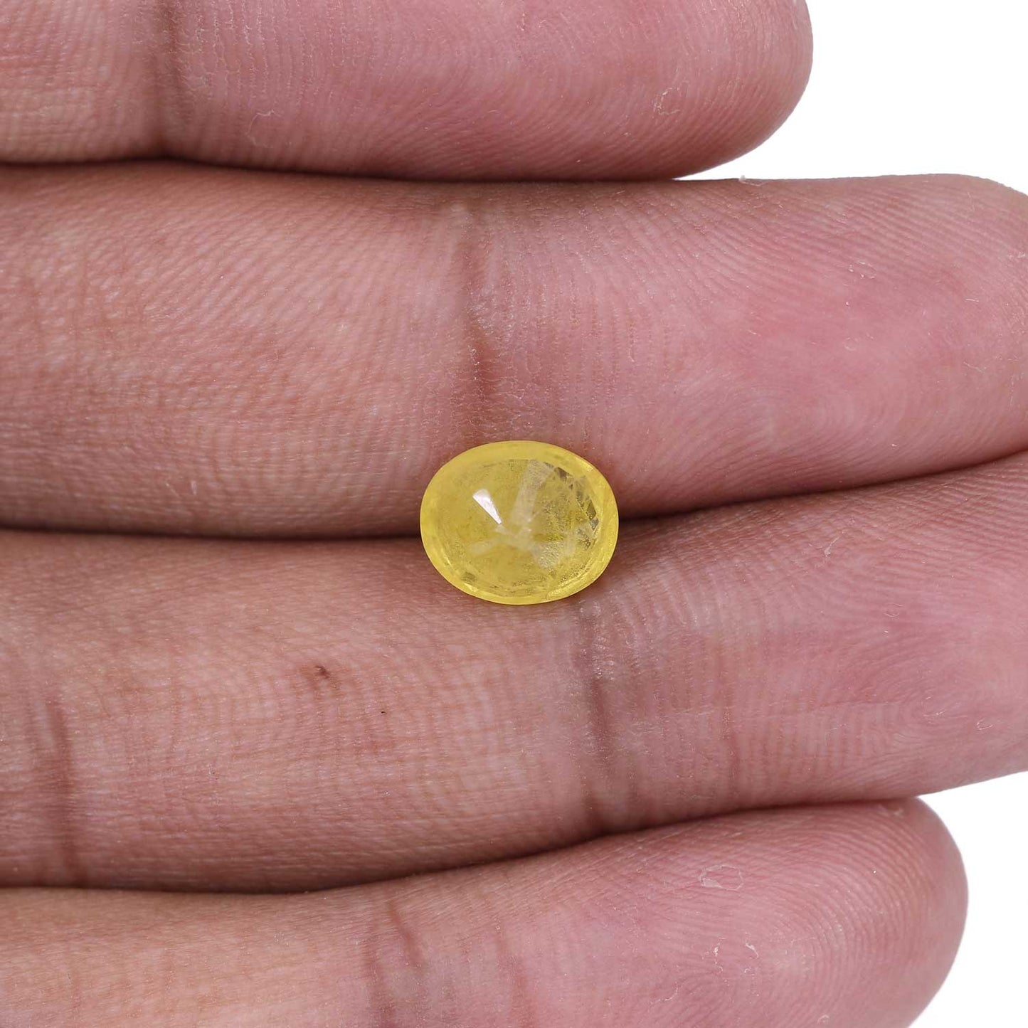 Yellow Sapphire - 4.56 Carat