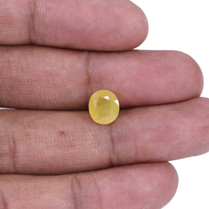 Yellow Sapphire - 4.6 Carat