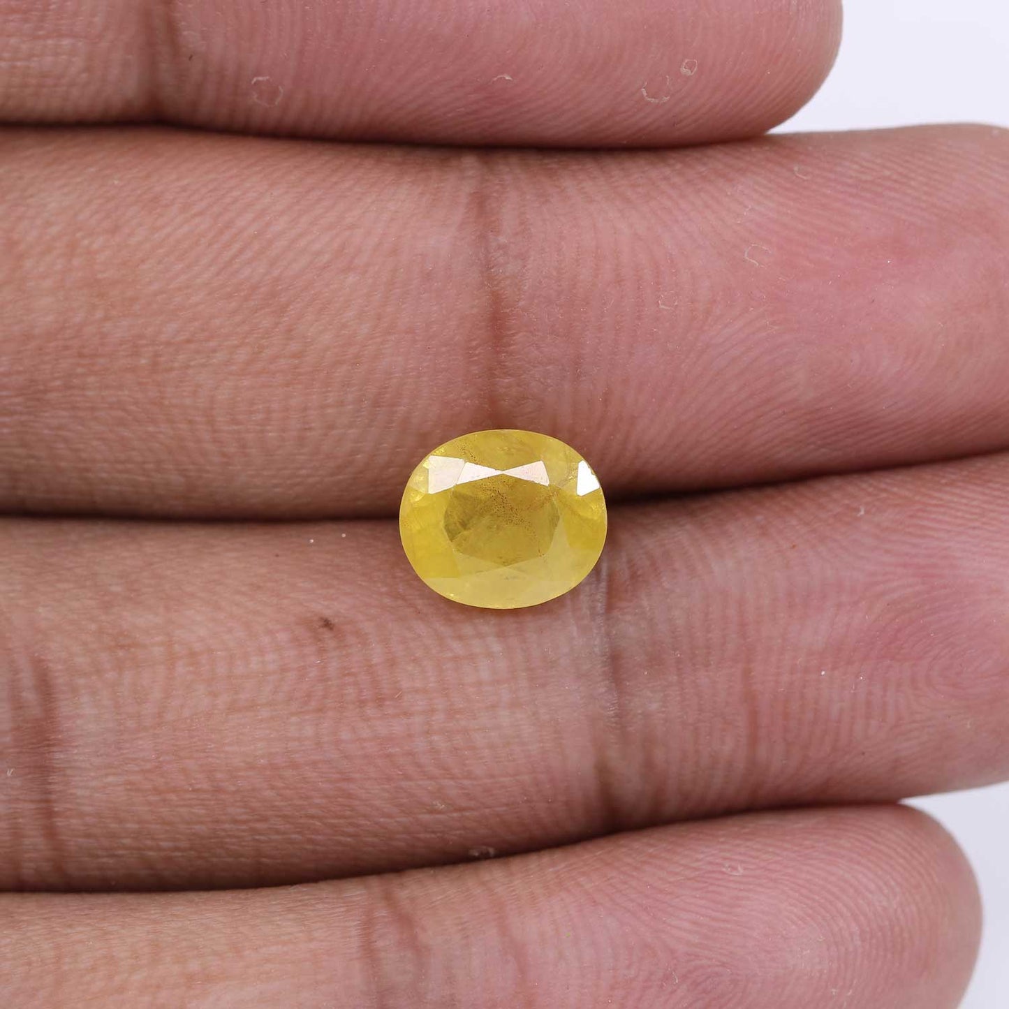 Yellow Sapphire - 4.55 Carat
