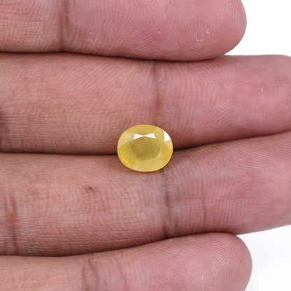Yellow Sapphire - 4.37 Carat
