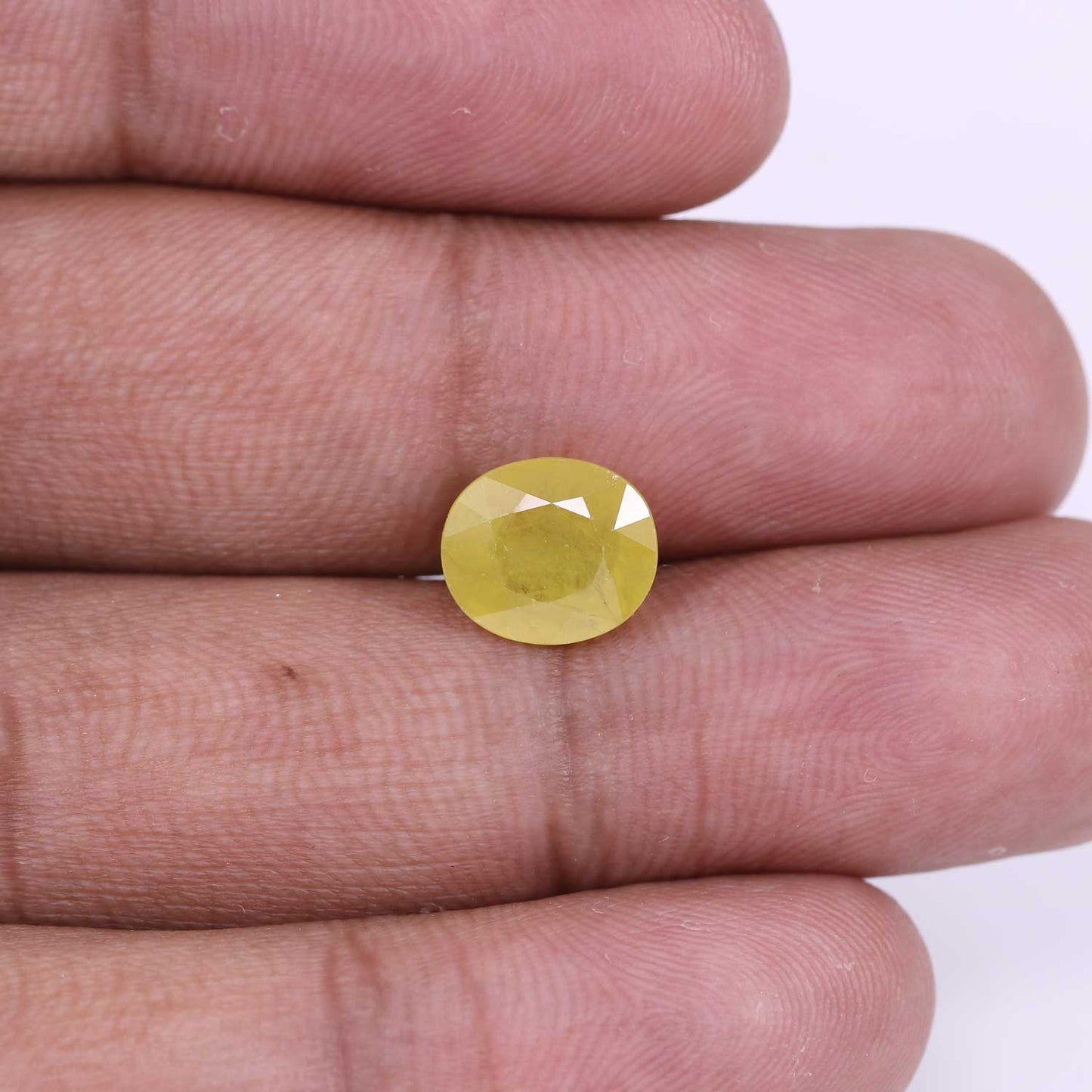Yellow Sapphire - 4.49 Carat